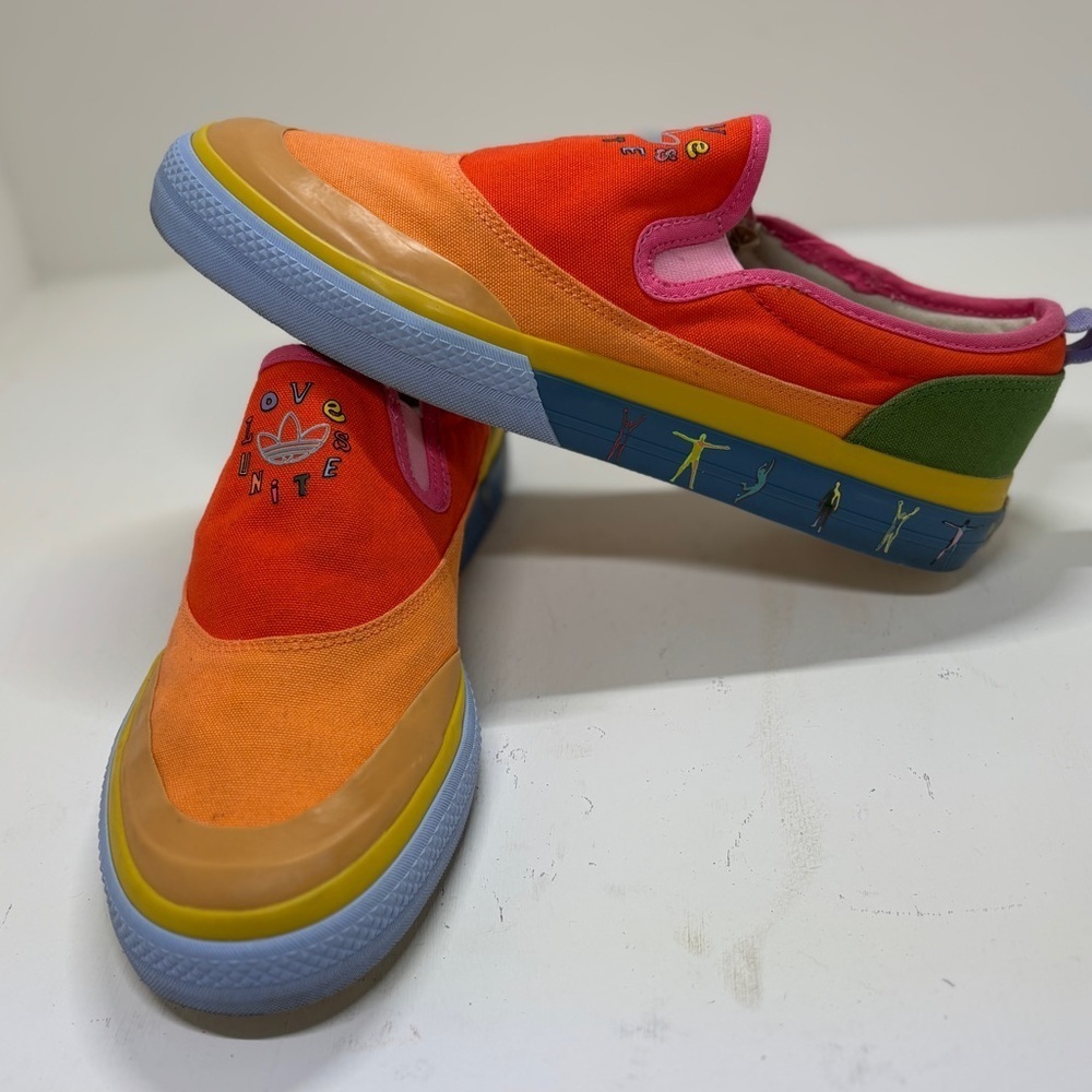 Adidas Originals Nizza Pride Slip-On Sneakers Rainbow Multicolor Men’s Size 8.5 - Picture 2 of 7